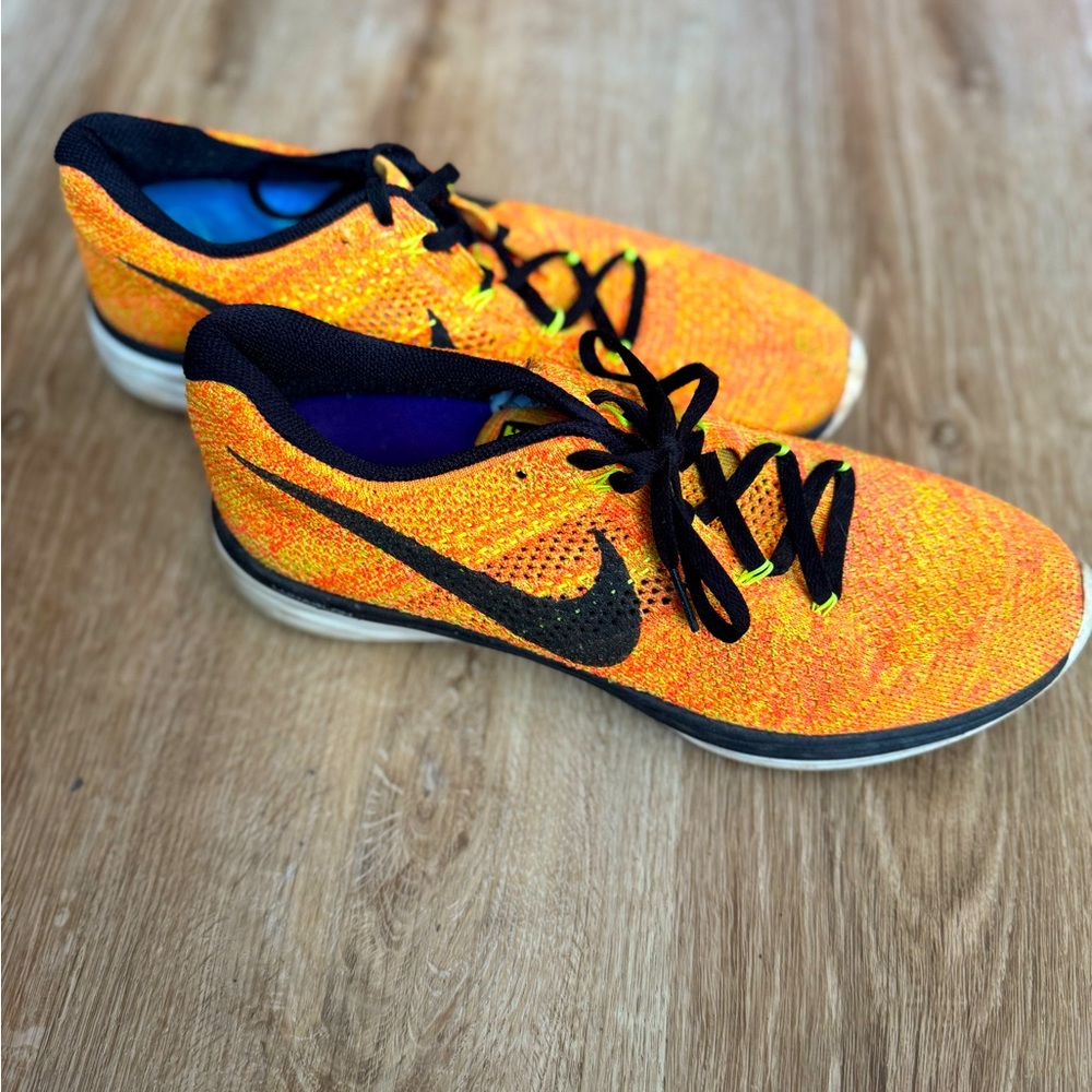Nike Flyknit Racer Running Shoes (Orange)